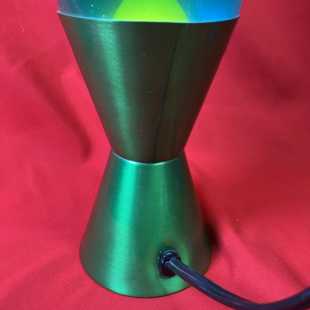 Lava Lite Lamp 2017 14.5" Bob Marley / Blue Liquid / Yellow Wax / 2124 /‎ Flaw - Picture 16 of 17